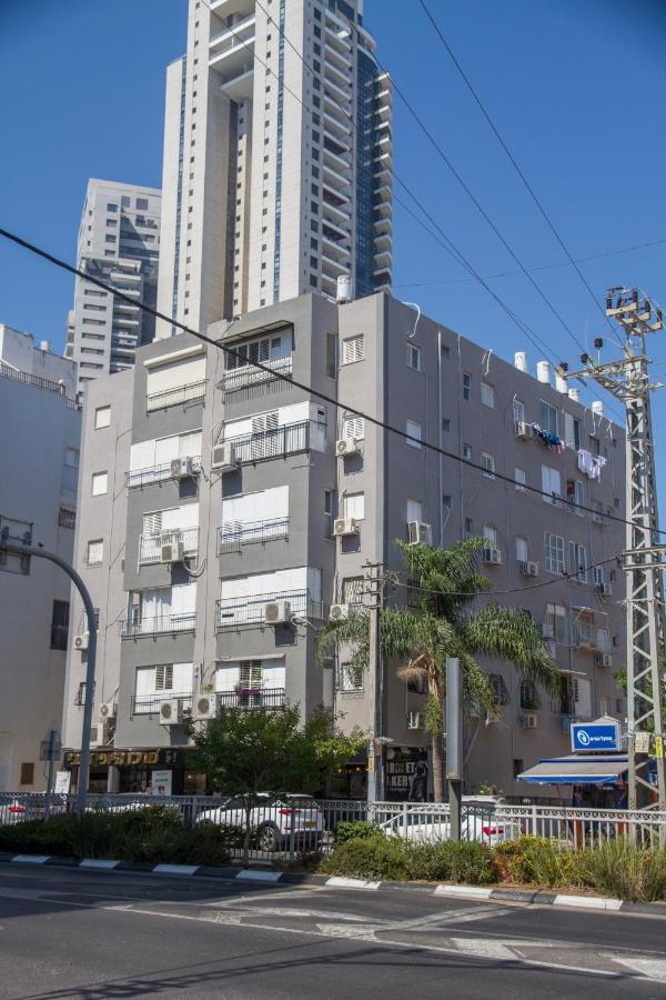 Apartments4You Bally Bat Yam Eksteriør bilde